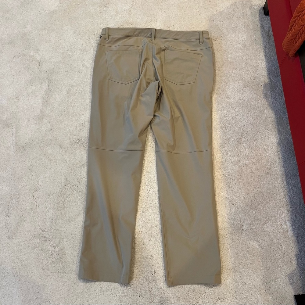 Lululemon ABC Pants size 36